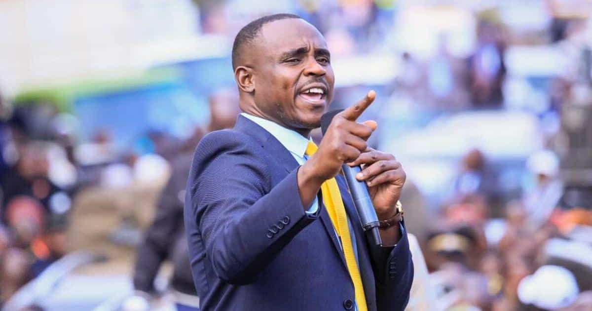 Cleophas Malala's ouster as UDA Secretary General reveals deep internal rifts. Explore what this means for Kenya's ruling party.