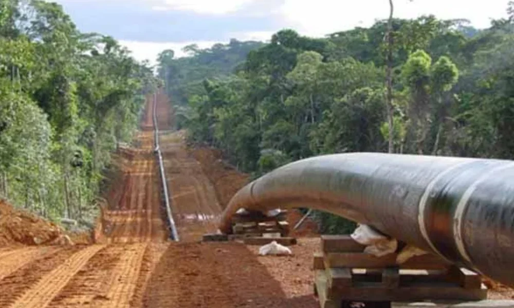 Uganda’s EACOP oil pipeline gets vital funding from China and Europe, setting stage for 2027 launch despite earlier delays.