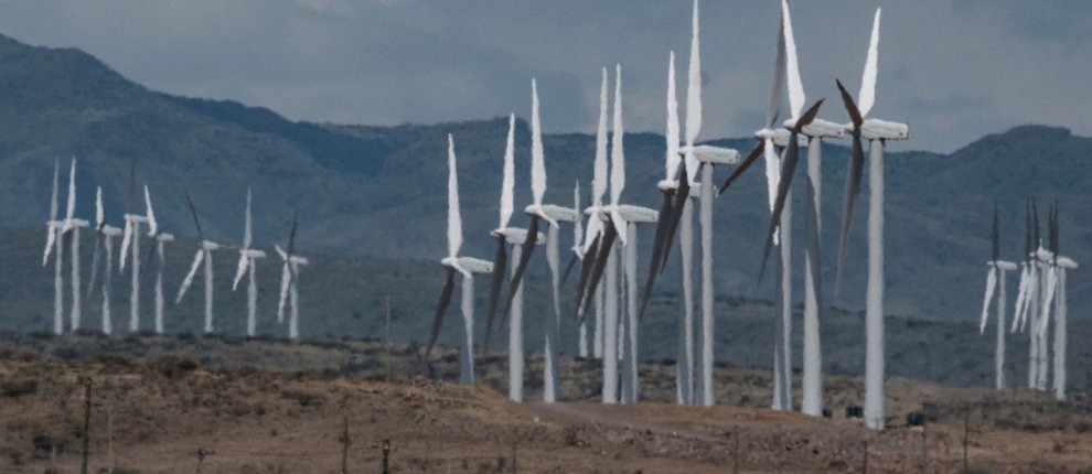 Kenya signs a $1B renewable energy pact to raise clean energy capacity to 70% by 2030, positioning itself as Africa’s green leader.