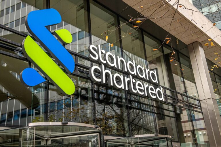 Standard Chartered Kenya’s Q1 2025 profit drops 13.5% to KSh 4.86B amid forex income plunge, shrinking loan book, and tight macro conditions.