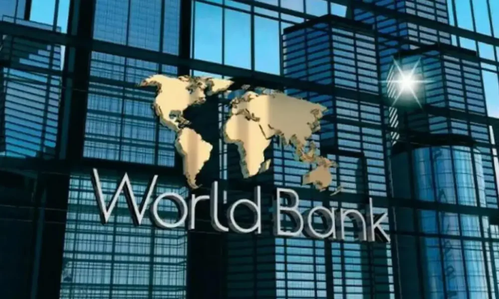 Somalia’s economy grew 4% in 2024, but 2025 faces slower growth as foreign aid drops. Reforms and local revenue are now more critical.