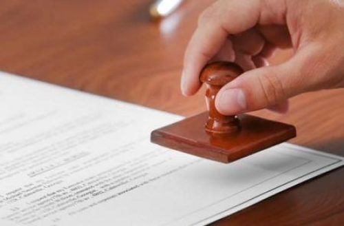 Ethiopia launches major banking reform, allowing foreign banks to apply for licenses and boosting investor confidence in East Africa.