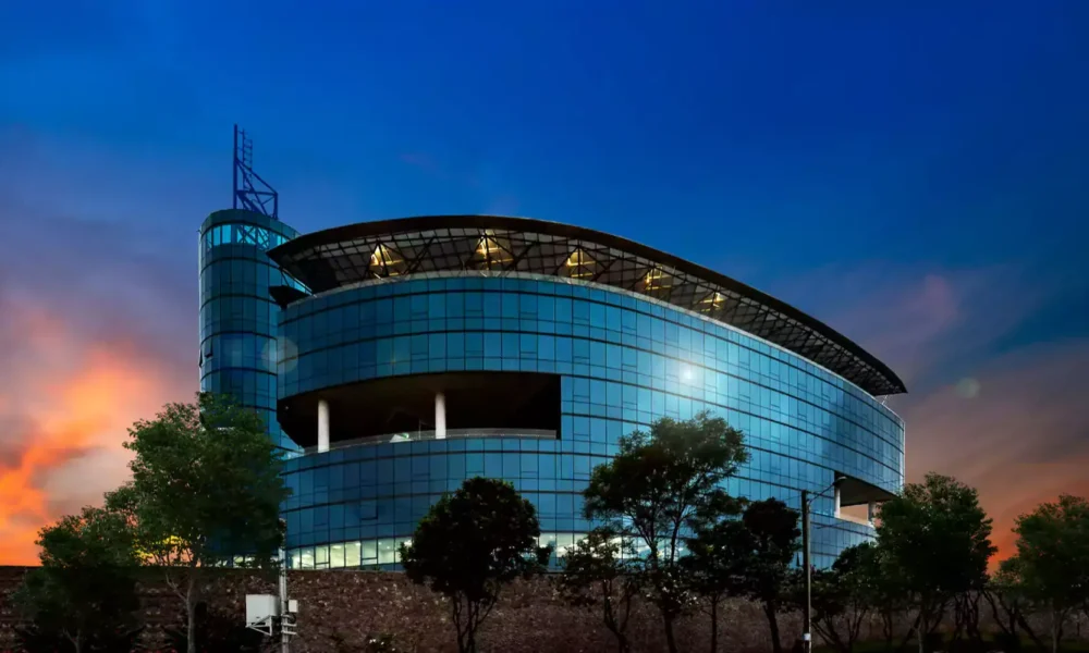 The fresh capital injection by I&M Bank into Tanzania and Uganda aims to drive profitability and market competitiveness. This expansion signals growing confidence in East Africa’s economies. It further positions Kenya’s banking industry as a regional powerhouse.