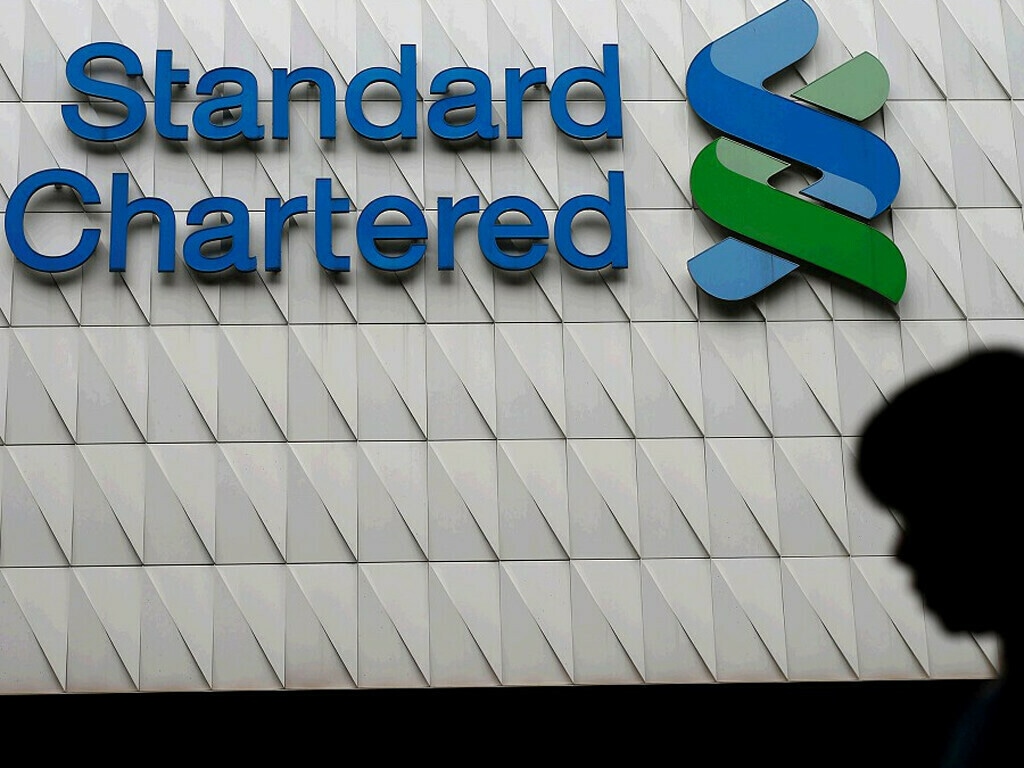 Standard Chartered Kenya appoints Gladys Warirah as CFO, signaling a renewed focus on capital management and risk oversight. The leadership shift comes ahead of FY2025 audited results and investor dividend decisions.
