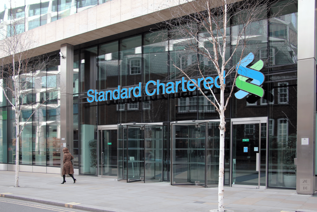 Standard Chartered Kenya’s first-quarter profit fell sharply as lower interest rates compressed lending margins across its balance sheet. The decline marks one of the bank’s weakest net interest income performances in five years.